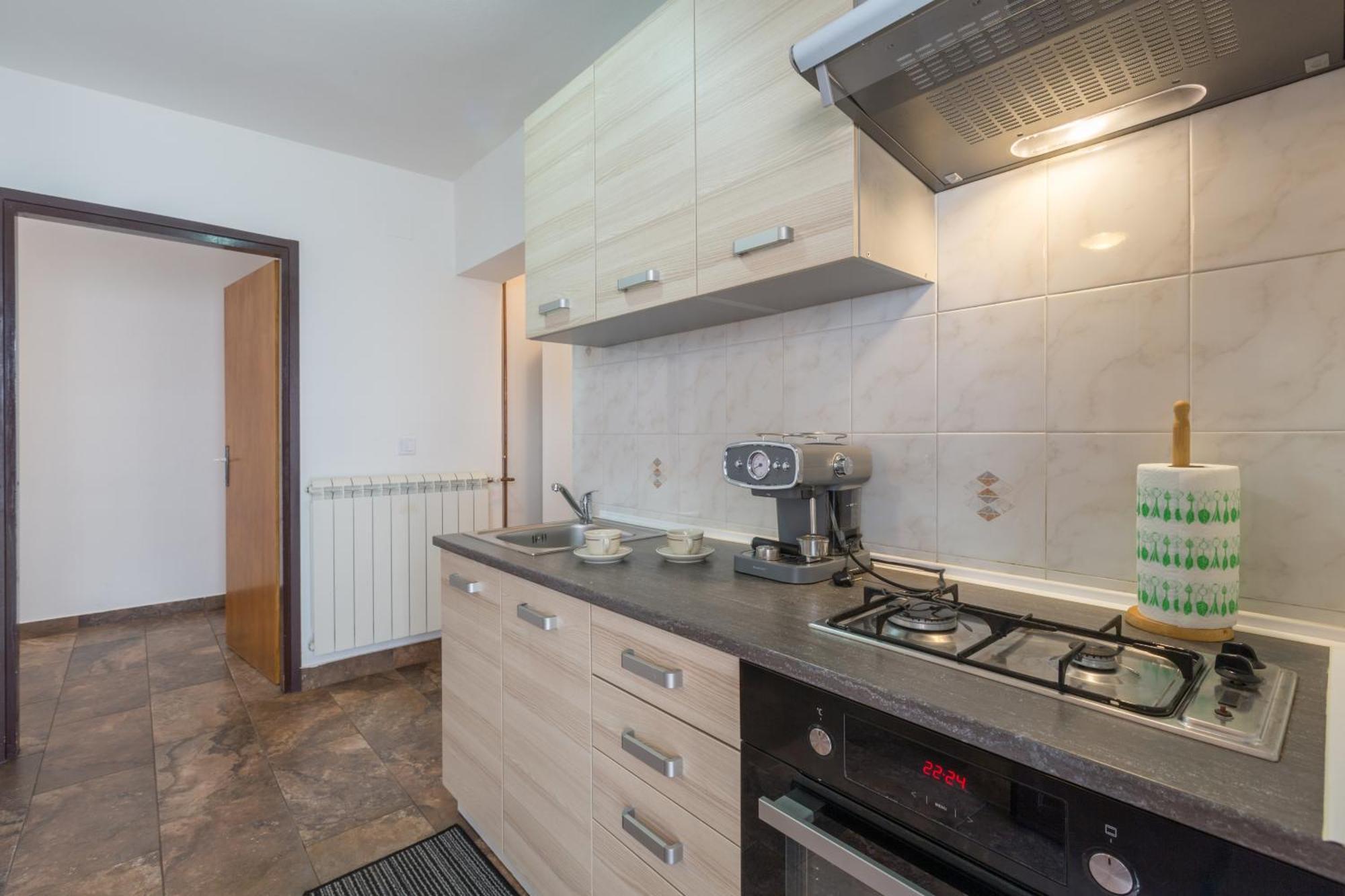 Apartman By The Sea Sveti Ivan, - 7002